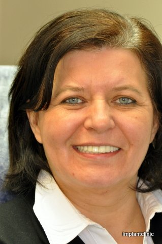 Iveta po nasadení implantovej protézy